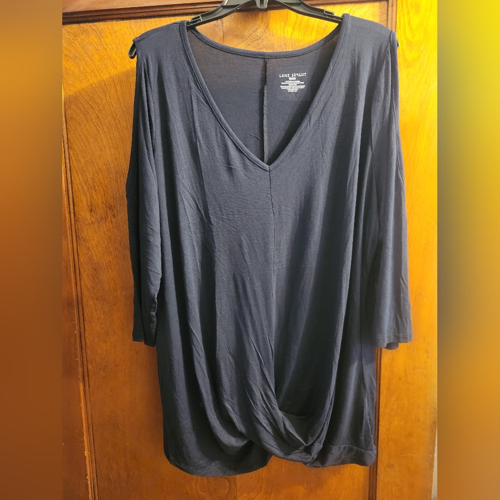 *Lowest price* Lane Bryant cold shoulder twist hem top